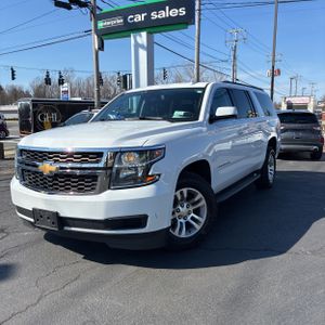 CHEVROLET SUBURBAN LT - 1