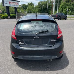 FORD FIESTA SE - 7
