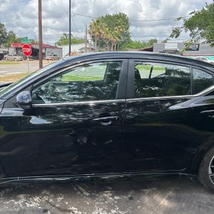NISSAN SENTRA SR - 4