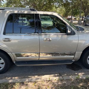 صورة مصغرة 11 لـ 2008 Lincoln NAVIGATOR BASE