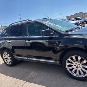 2011 Lincoln MKX BASE 照片 10