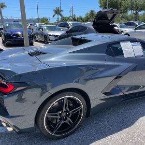 CHEVROLET CORVETTE STINGRAY - 9