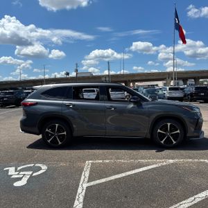 2021 Toyota HIGHLANDER XSE 照片 10