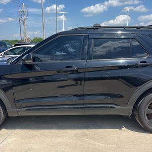 FORD EXPLORER ST - 4