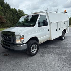 FORD E-350 CUTAWAY - 1