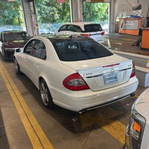 2009 Mercedes-BENZ E-CLASS 照片 5