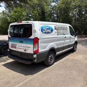 FORD TRANSIT 150 - 8