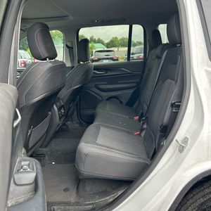 2023 JEEP GRAND CHEROKEE LAREDO 缩略图 34