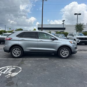 FORD EDGE SEL - 10