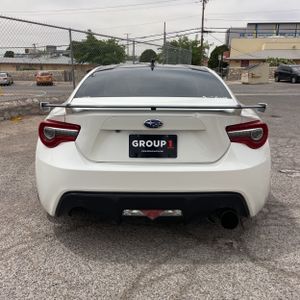 SUBARU BRZ PREMIUM - 7