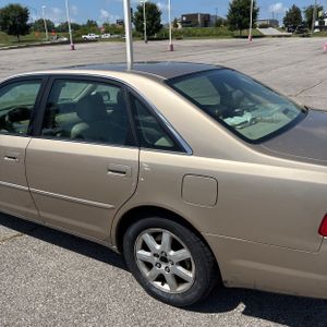 2001 Toyota AVALON XLS — фото 6