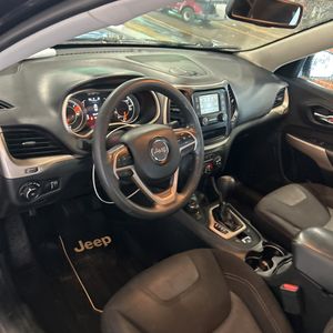 صورة مصغرة 36 لـ 2018 JEEP CHEROKEE LATITUDE