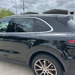 PORSCHE CAYENNE BASE - 6