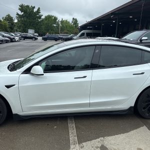 TESLA MODEL 3 PERFORMANCE - 4