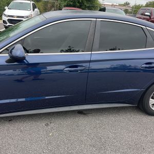 HYUNDAI SONATA SE - 4