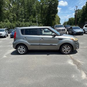 2012 KIA SOUL + photo 10