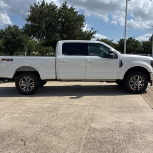 FORD F-250 SUPER DUTY LARIAT - 9