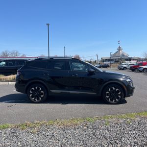 KIA SPORTAGE X-LINE - 10