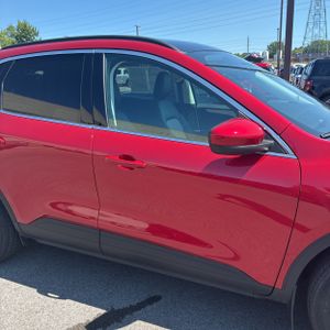 صورة مصغرة 13 لـ 2022 FORD ESCAPE TITANIUM