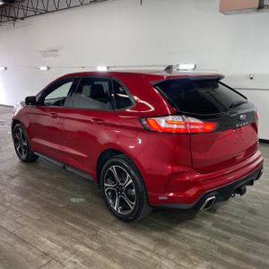 FORD EDGE ST - 5