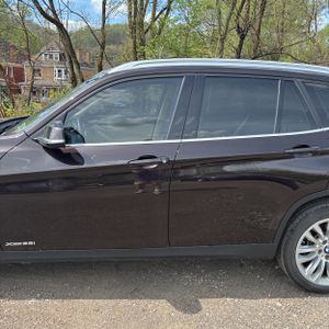 BMW X1 XDRIVE28I - 4