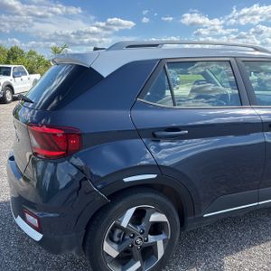 HYUNDAI VENUE LIMITED - 8