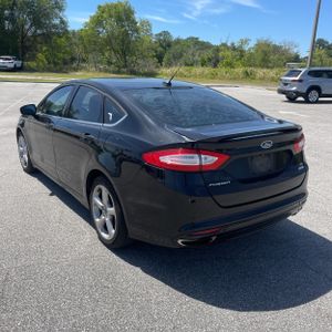 FORD FUSION SE - 5