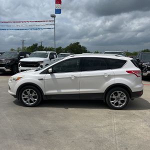 FORD ESCAPE TITANIUM - 3