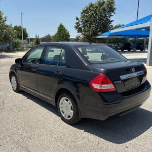 2011 Nissan VERSA 1.8S — фото 5
