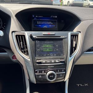 2015 Acura TLX W/TECH 缩略图 38