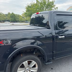 2016 FORD F-150 PLATINUM photo 9