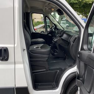 2024 RAM PROMASTER 2500 TRADESMAN — миниатюра 33
