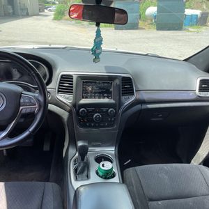 صورة مصغرة 36 لـ 2018 JEEP GRAND CHEROKEE LAREDO E