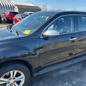 CHEVROLET EQUINOX LS - 2