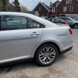 FORD TAURUS LIMITED - 3