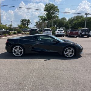 CHEVROLET CORVETTE STINGRAY - 10