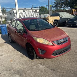 صورة مصغرة 12 لـ 2011 FORD FIESTA SE