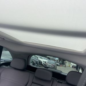 2025 Mercedes-BENZ GLC thumbnail 42