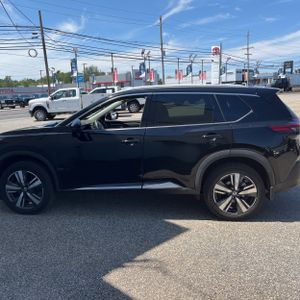 صورة 3 لـ 2021 Nissan ROGUE SL
