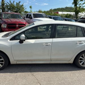 SUBARU IMPREZA PREMIUM - 4