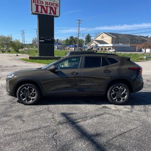 CHEVROLET TRAX LT - 3