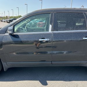 صورة 4 لـ 2014 Chevrolet TRAVERSE LT
