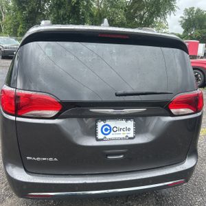 صورة 7 لـ 2019 Chrysler PACIFICA TOURING L
