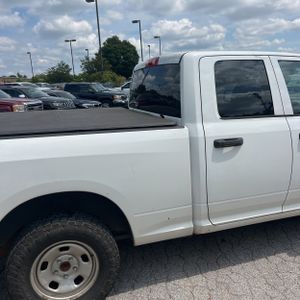 2019 RAM 1500 CLASSIC TRADESMAN — фото 9
