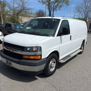 CHEVROLET EXPRESS 2500 - 1