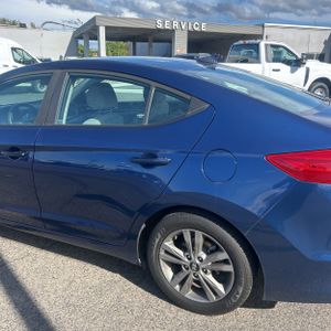 HYUNDAI ELANTRA SEL - 6