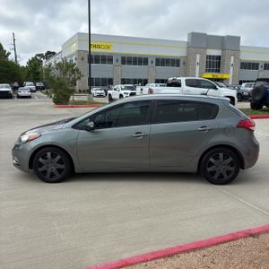 KIA FORTE5 LX - 3