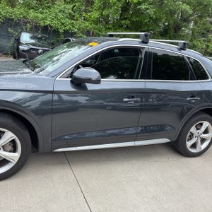 AUDI Q5 PREMIUM PLUS - 4
