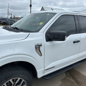 FORD F-150 XLT - 2