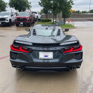 CHEVROLET CORVETTE STINGRAY - 7